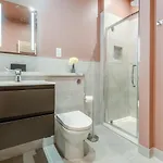 2 Bed In Oc-m32942 Lägenhet *